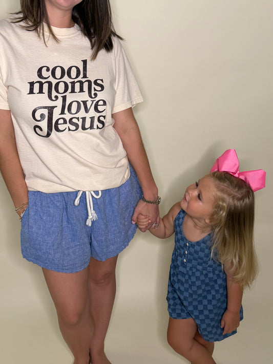 Cool Moms Tee